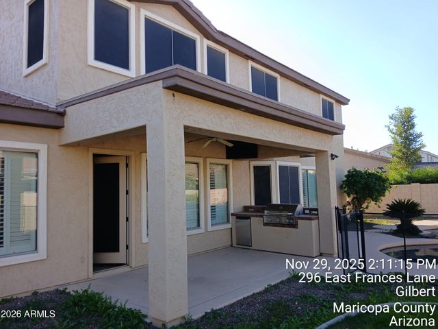 296 E FRANCES Lane, Gilbert, AZ 85295