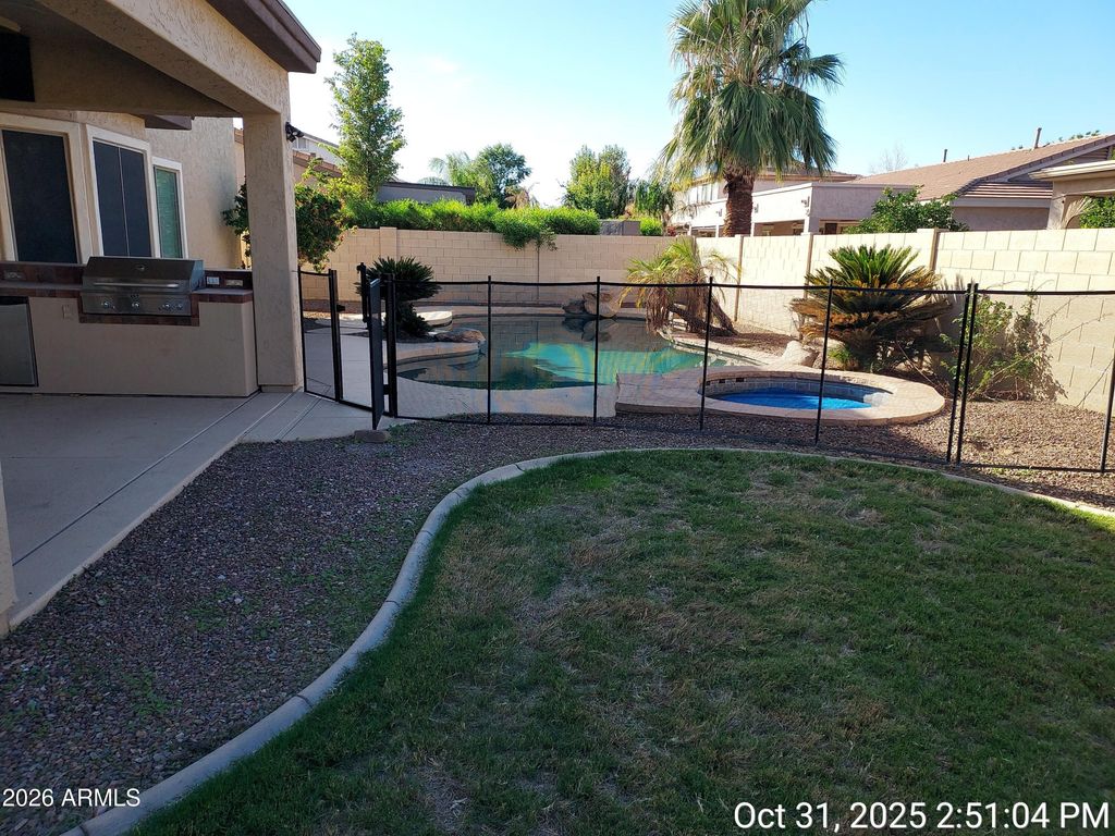 296 E FRANCES Lane, Gilbert, AZ 85295 — photo 5