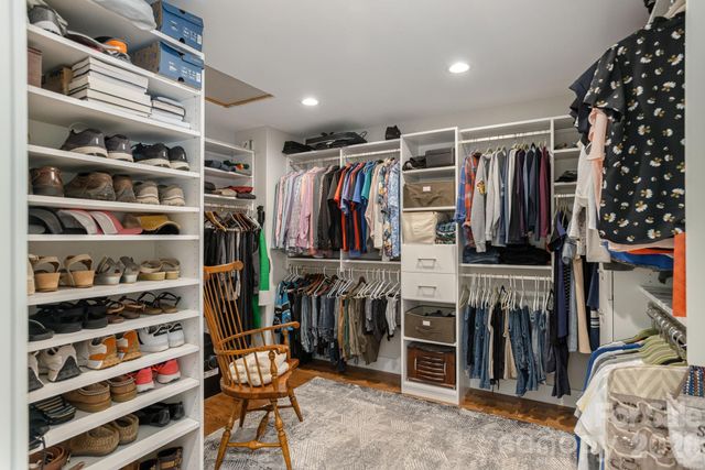 16 School House Road, Mills River, NC 28759