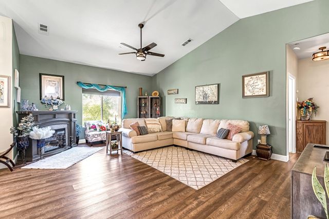 7350 Ave 306, Visalia, CA 93291