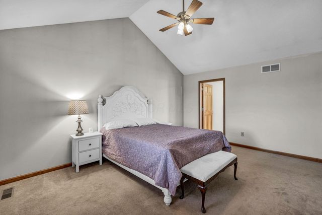 1401 Carmel Drive, Marysville, OH 43040