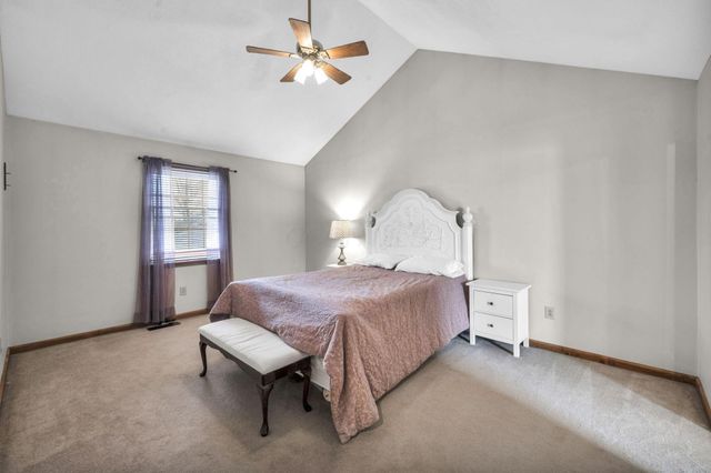 1401 Carmel Drive, Marysville, OH 43040