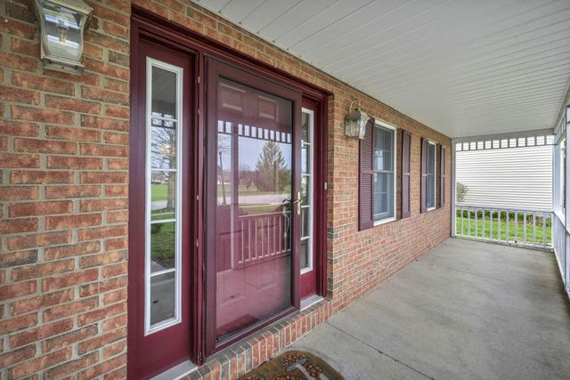 1401 Carmel Drive, Marysville, OH 43040