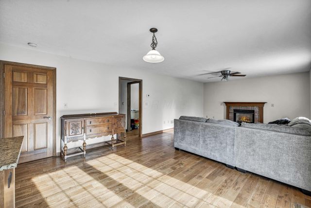 1401 Carmel Drive, Marysville, OH 43040