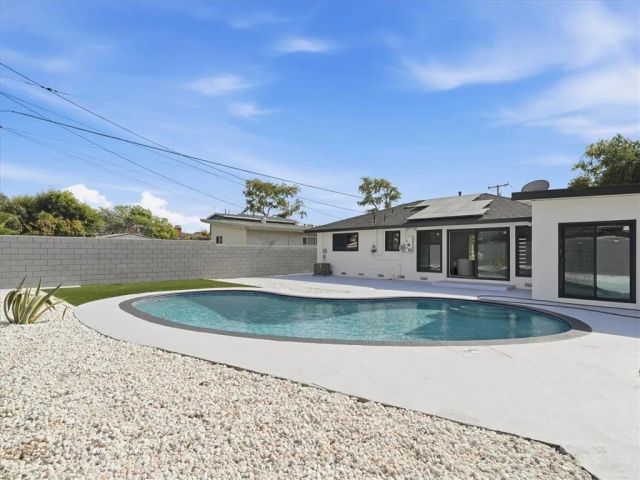 10941 Allen, Garden Grove, CA 92840