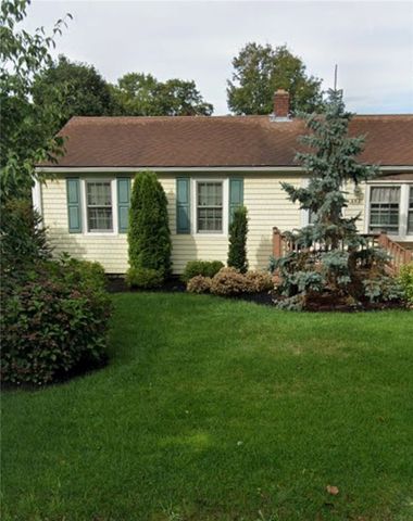 402 Main Street, Scituate, RI 02823