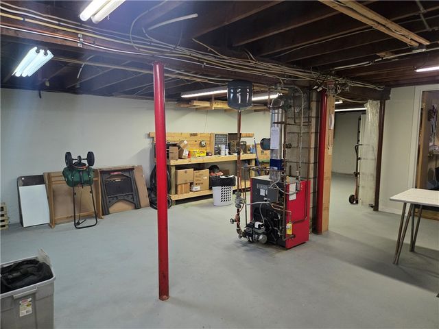 402 Main Street, Scituate, RI 02823