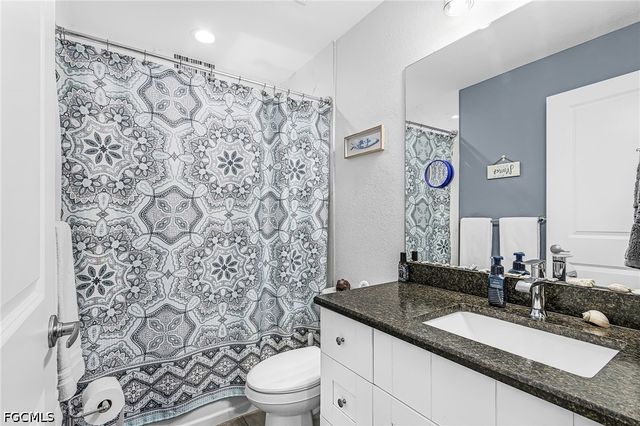 4176 NW 39th PL, Cape Coral, FL 33993
