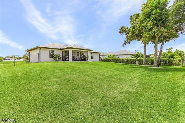 4176 NW 39th PL, Cape Coral, FL 33993