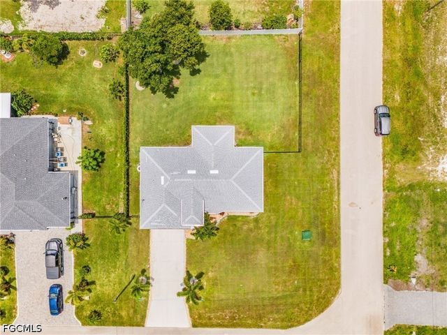 4176 NW 39th PL, Cape Coral, FL 33993