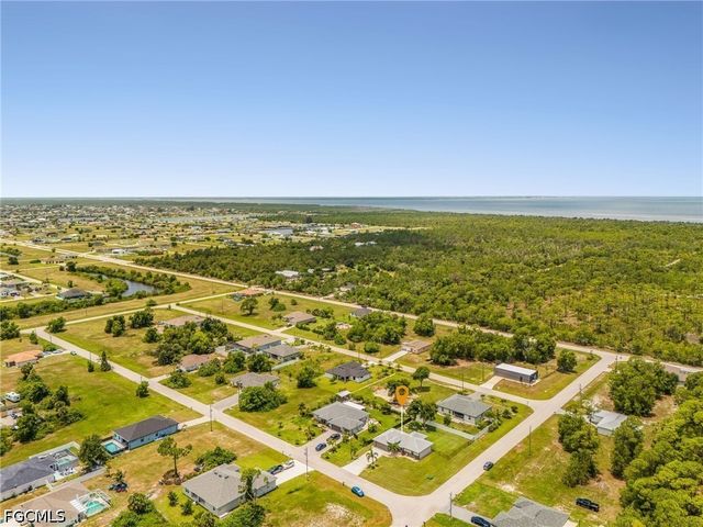 4176 NW 39th PL, Cape Coral, FL 33993