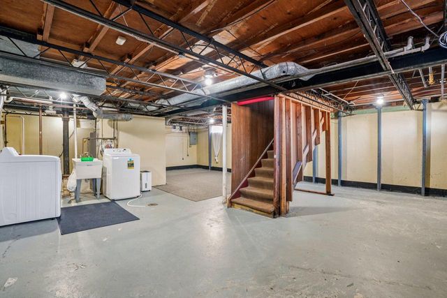 4004 Congress STREET, Milwaukee, WI 53209
