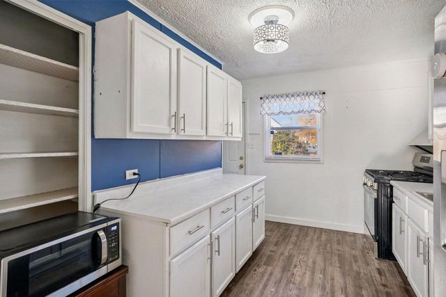 4004 Congress STREET, Milwaukee, WI 53209