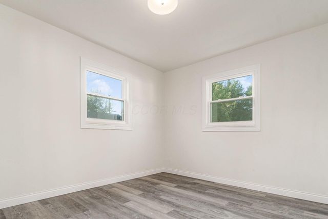 2247 Safford Avenue, Columbus, OH 43223