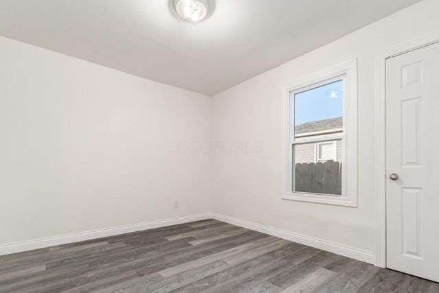 2247 Safford Avenue, Columbus, OH 43223