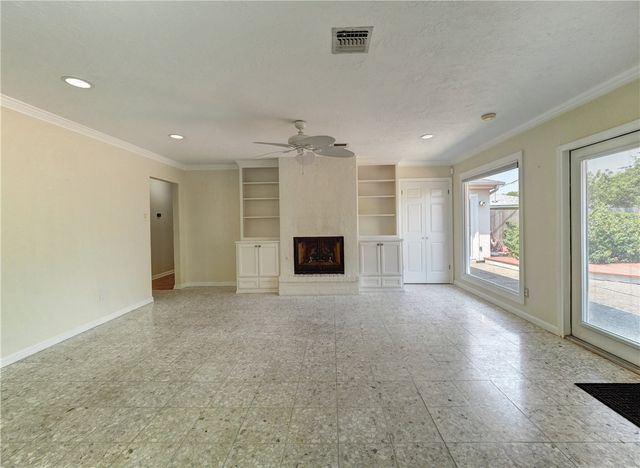 538 Belleview Dr, Corpus Christi, TX 78412