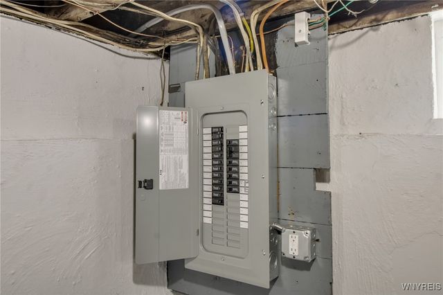 3628 Chapin Avenue, Niagara Falls, NY 14301