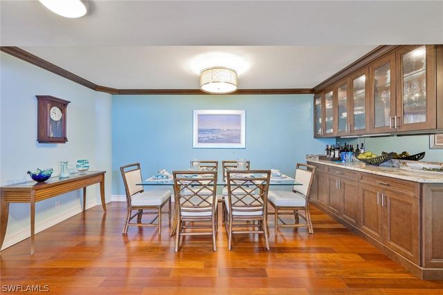 4041 Gulf Shore BLVD N 805, Naples, FL 34103