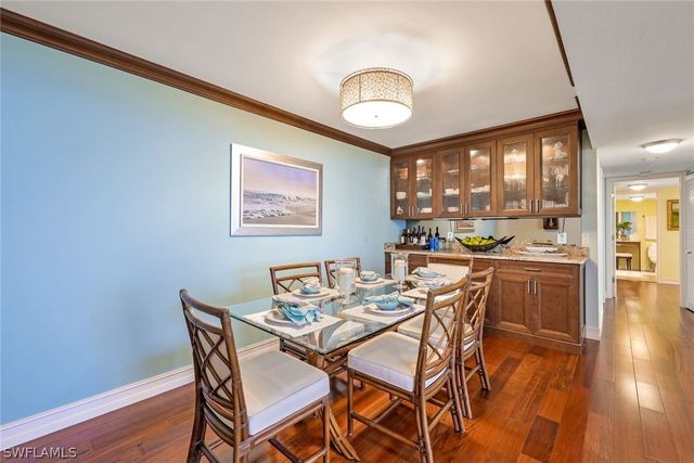 4041 Gulf Shore BLVD N 805, Naples, FL 34103