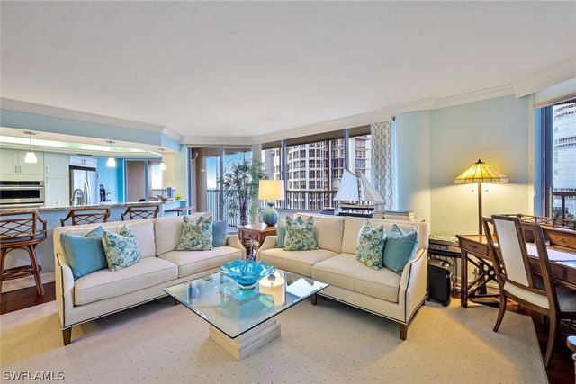 4041 Gulf Shore BLVD N 805, Naples, FL 34103