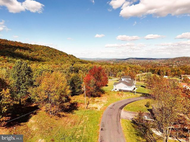 35 WARREN TRL, Fairfield, PA 17320