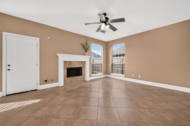 4011 Alexis Circle, Houston, TX 77014