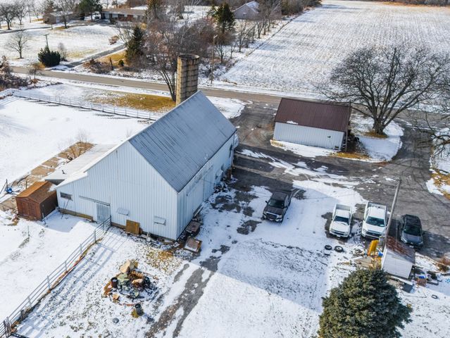 29153 S Klemme Road, Beecher, IL 60401