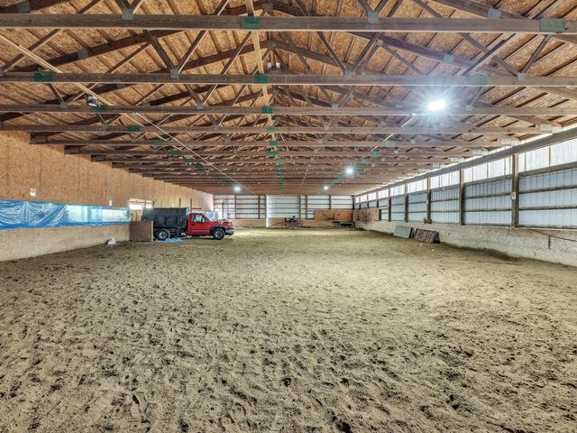 29153 S Klemme Road, Beecher, IL 60401