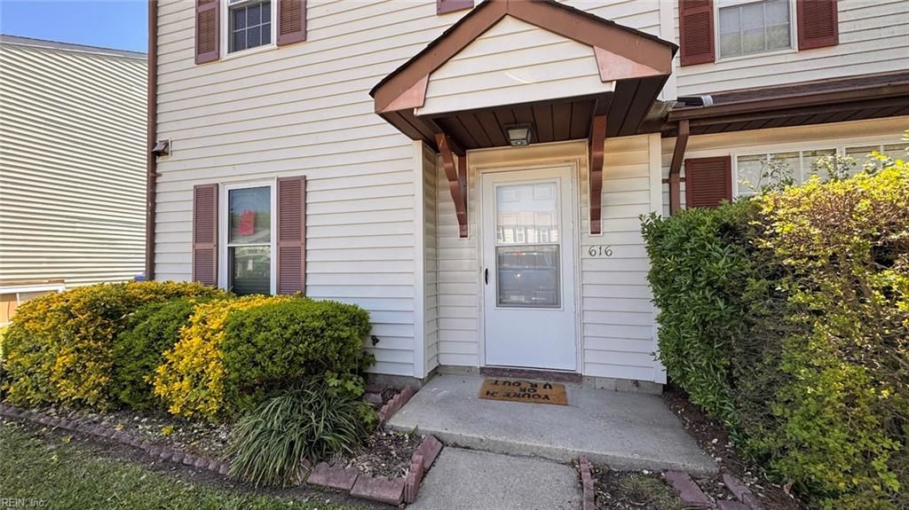 616 Aubrey DR, Virginia Beach, VA 23462