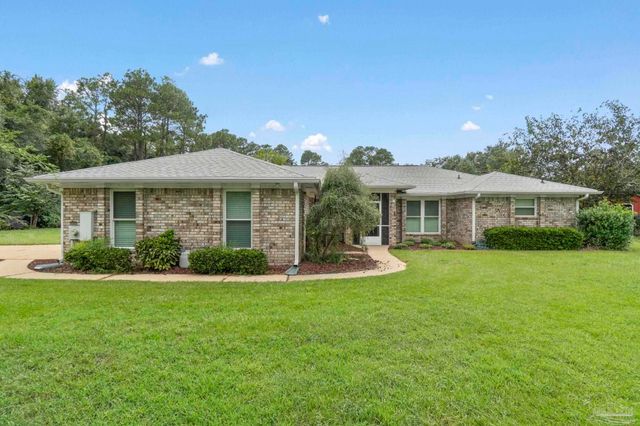 5045 Braxton Ln, Pace, FL 32571