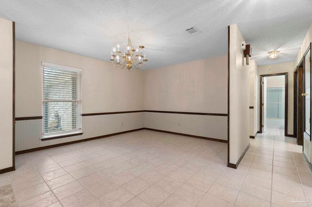 5045 Braxton Ln, Pace, FL 32571