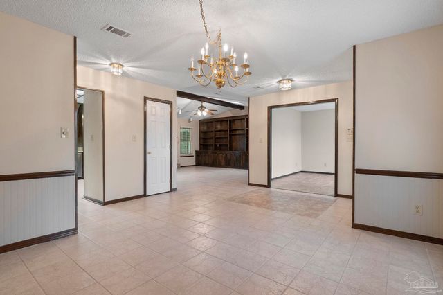 5045 Braxton Ln, Pace, FL 32571