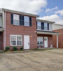 299 Raleigh Drive #E3, Clarksville, TN 37043