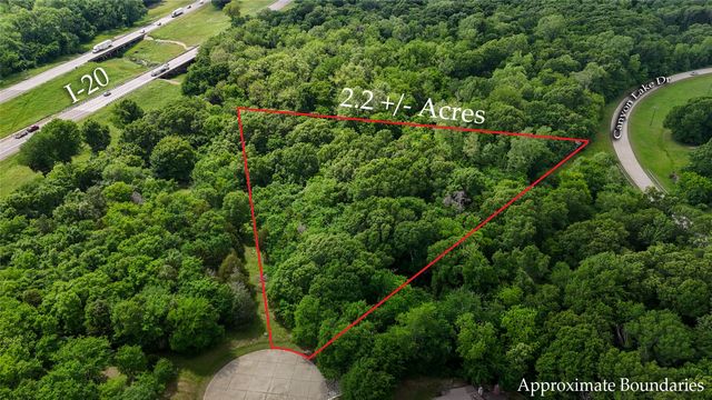 2110 Parkview Drive, Wills Point, TX 75169