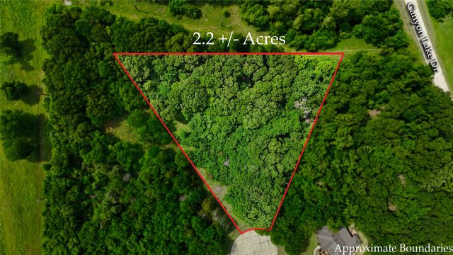 2110 Parkview Drive, Wills Point, TX 75169