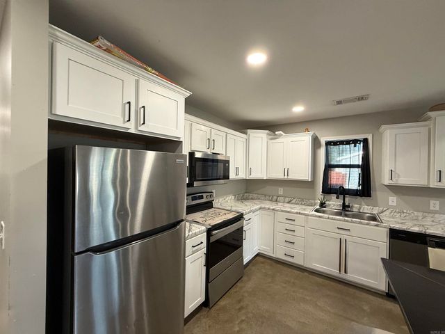 346 Lois Lane, Paragould, AR 72450