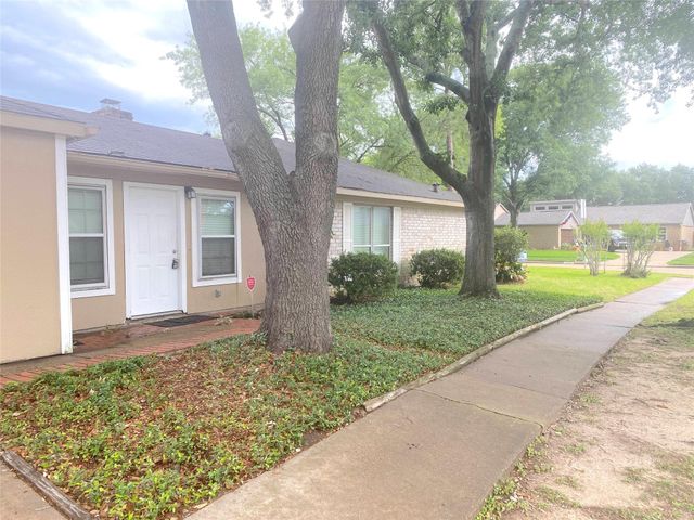 22303 N Fork Drive, Katy, TX 77450