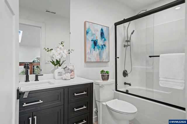 40040 Cole School Rd, Scio, OR 97374