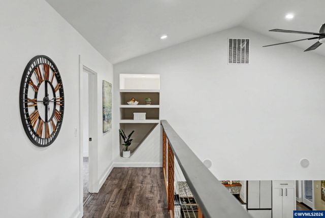 40040 Cole School Rd, Scio, OR 97374