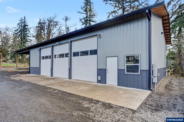 40040 Cole School Rd, Scio, OR 97374
