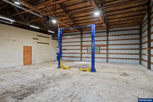 40040 Cole School Rd, Scio, OR 97374