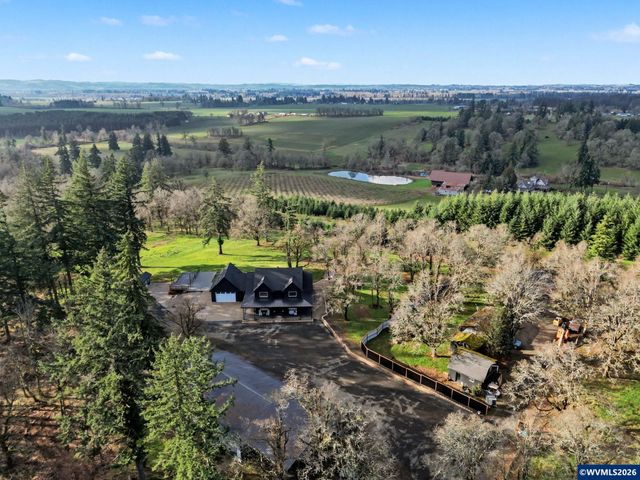 40040 Cole School Rd, Scio, OR 97374