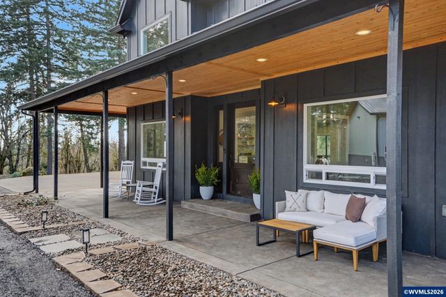 40040 Cole School Rd, Scio, OR 97374