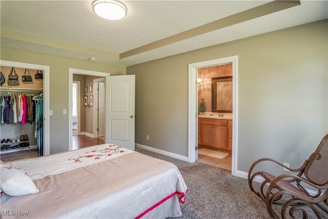 657 Hannah Circle, Canton, OH 44709