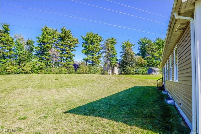 657 Hannah Circle, Canton, OH 44709