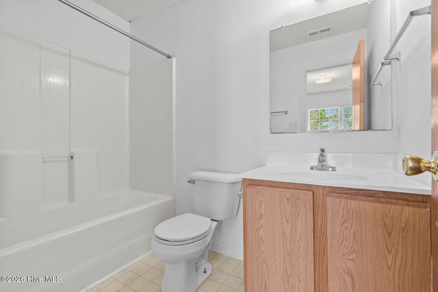 1080 W Pueblo Drive, Jacksonville, NC 28546