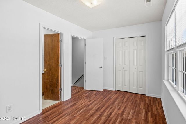 1080 W Pueblo Drive, Jacksonville, NC 28546