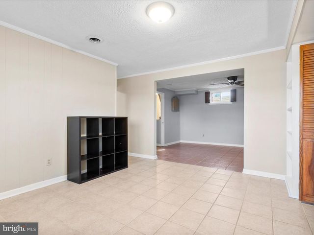 4 JAMES ST, Woodsboro, MD 21798