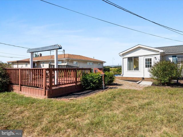 4 JAMES ST, Woodsboro, MD 21798