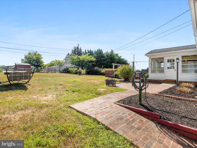 4 JAMES ST, Woodsboro, MD 21798